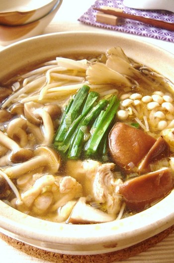 スープが美味しいきのこ鍋