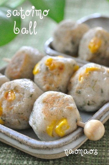 もちもち里いものお月見だんご