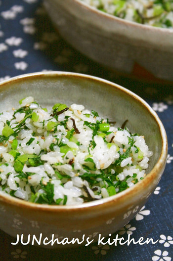 ご飯おかわり 大根葉の菜飯