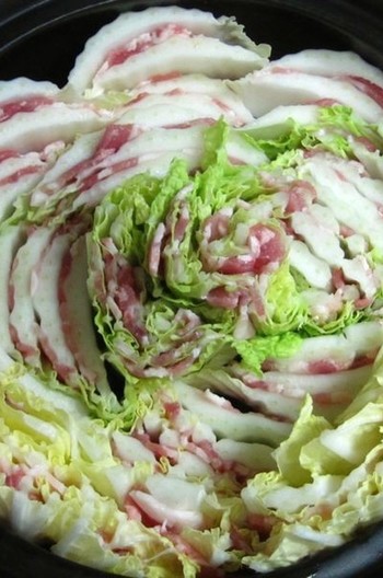 だし汁を使わない白菜豚鍋
