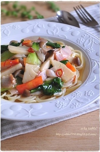 残り野菜であんかけパスタ