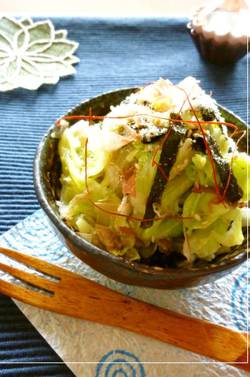 春キャベツの海苔おかかごま和え