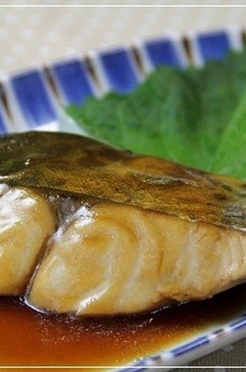 さわらの黒酢あん照り焼き