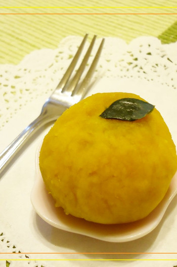 茶巾かぼちゃの和菓子のような塩甘蜜柑