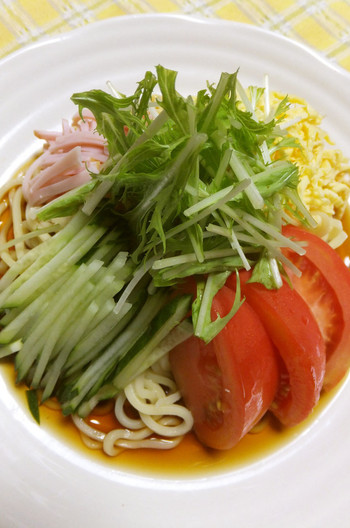 定番の冷やし中華