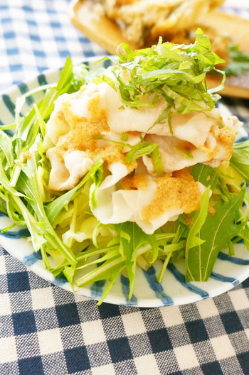 豚しゃぶとキャベツのゴマだれ