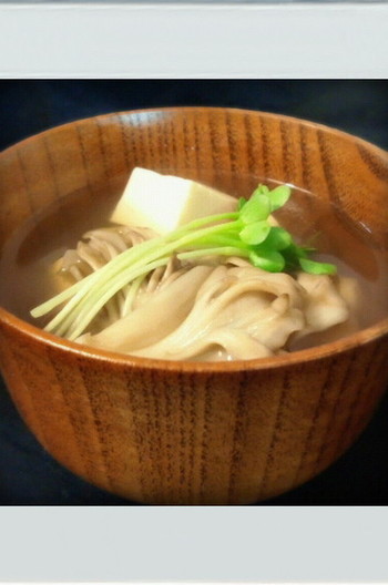 豆腐と舞茸のすまし汁