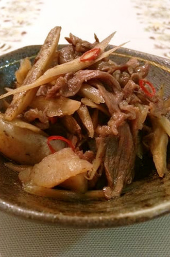 こんにゃく入り 牛肉ごぼうのしぐれ煮風