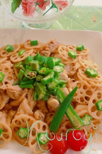 チキンとれんこんのりんご酢炒め