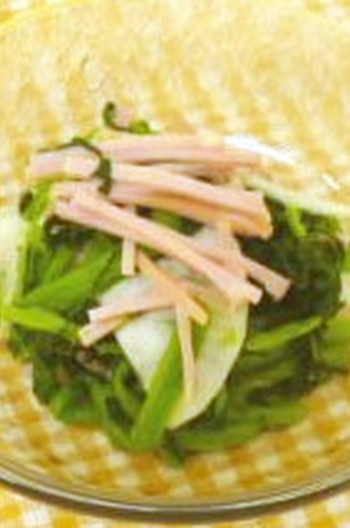 春菊とハムのサラダ