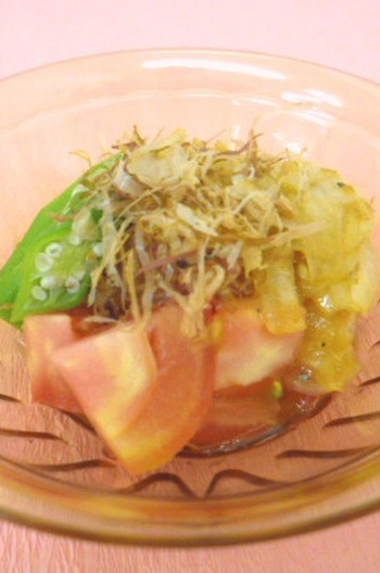 梅おかかドレッシングサラダ