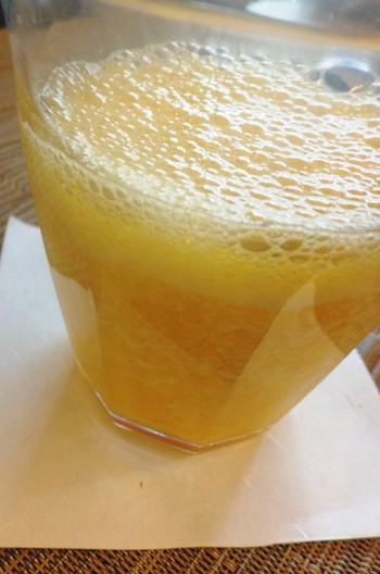 柿のフレッシュ生ジュース