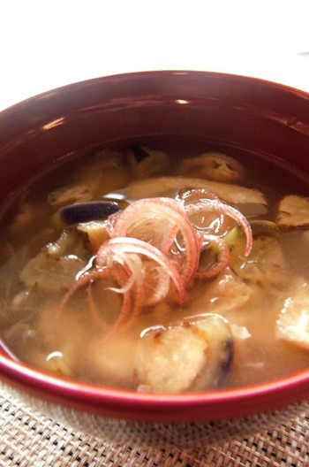 さっぱり夏食材の味噌汁