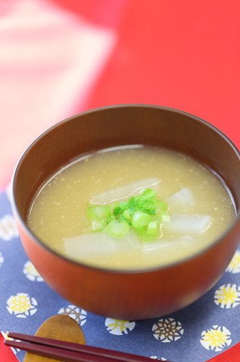 大根と大根の葉のお味噌汁