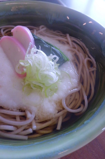 とろろそば