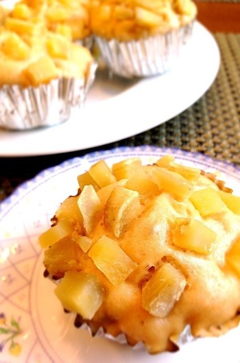 卵ナシ さつまいもの 黒糖蒸しパン