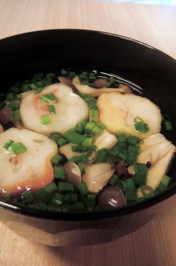 きのこと麩のすまし汁