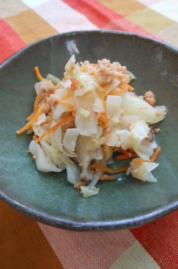 鮭入り野菜の酢の物