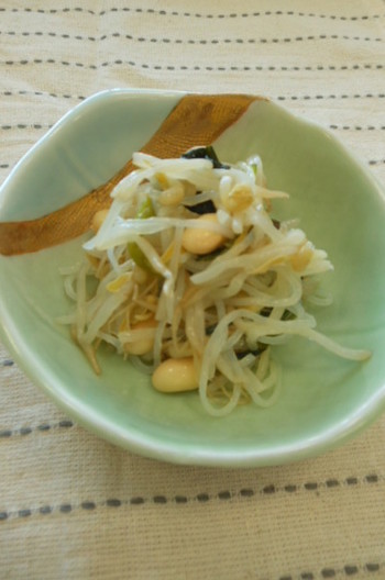もやしとみつばの和え物