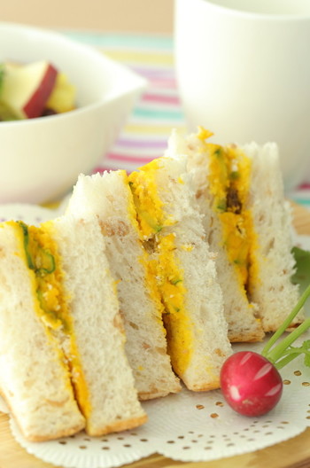 パンプキンサラダサンド