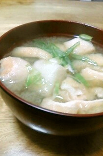 麩と油揚げの味噌汁