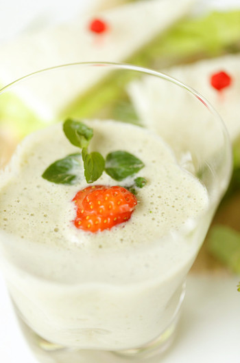 野菜も摂取 酸味の効いたスムージー