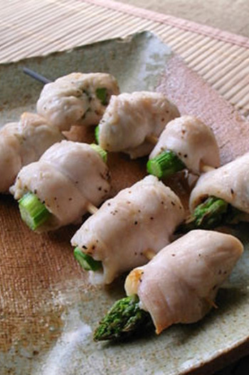 焼き鳥 ささみのアスパラ巻き