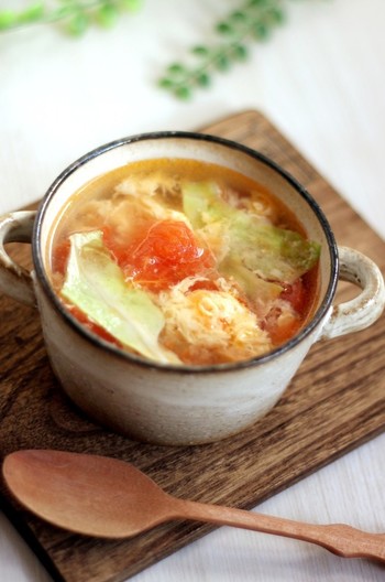 想像を超える トマトレタス卵の３色スープ