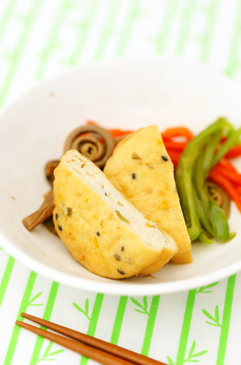 彩りキレイな ぜんまいとがんもの煮物