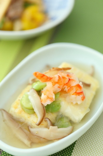 旬野菜そらまめと海老のあんかけ豆腐
