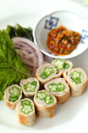 コチュジャンタレで韓国風オクラ肉巻き