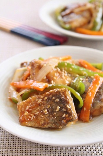 アジと野菜のハチミツ黒酢あん