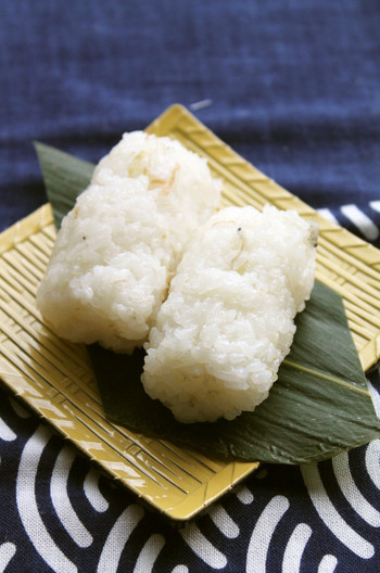 みょうがとしらすの小むすび
