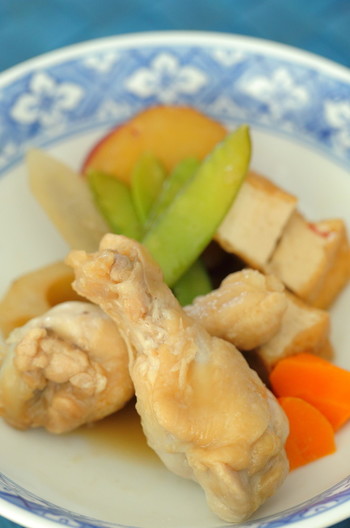 鶏手羽元とお野菜のさっぱり煮盛り合わせ