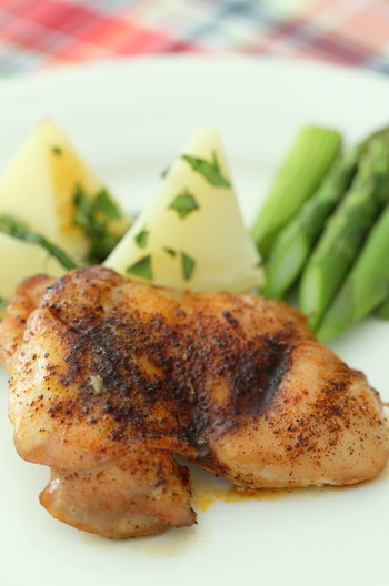 チリパウダーでディアボラ風チキン