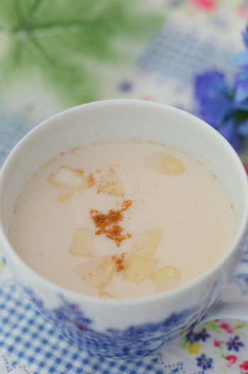 シナモンアーモンド風味のあったかミルク