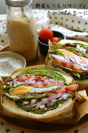 薄切り肉の野菜もりもりサンド