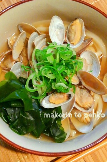 うま味たっぷり あさりうどん