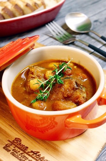 サバ缶とひよこ豆のトマトカレー