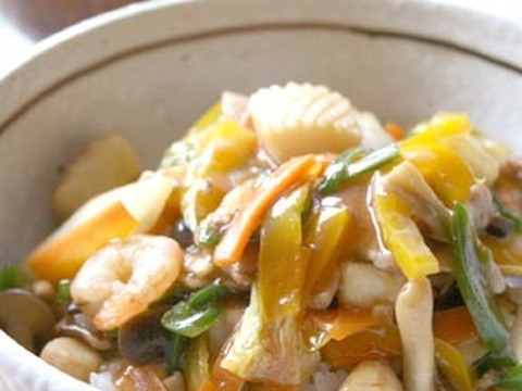 野菜たっぷり 合わせ調味料で中華丼