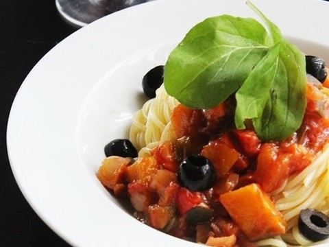 夏野菜カポナータの冷製パスタ