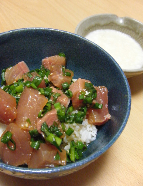 我が家の味 ぶりのりゅうきゅう丼