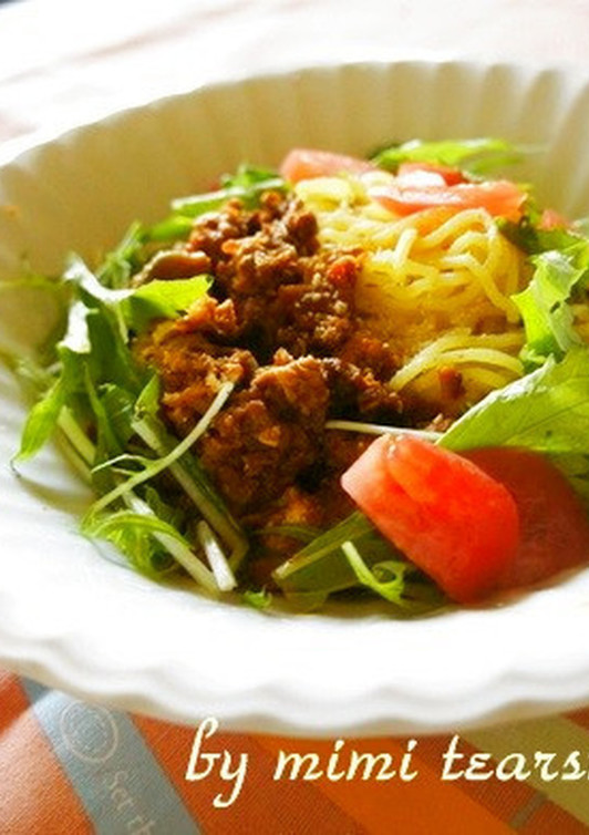 カレー風味のジャージャー麺