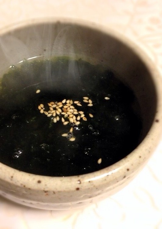 昆布茶で作るあおさのりスープ