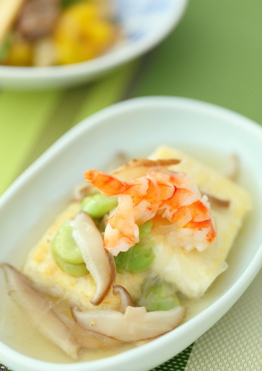 旬野菜そらまめと海老のあんかけ豆腐