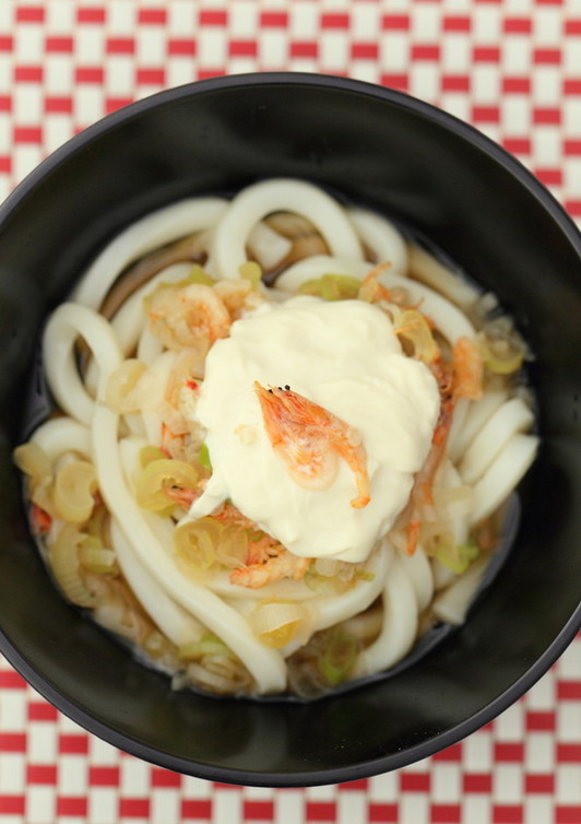 葱とさくらえびと生湯葉のっけうどん