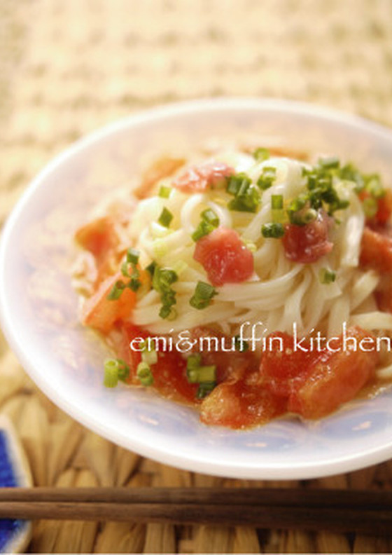 時短♪冷やし中華風*潰し梅トマトうどん