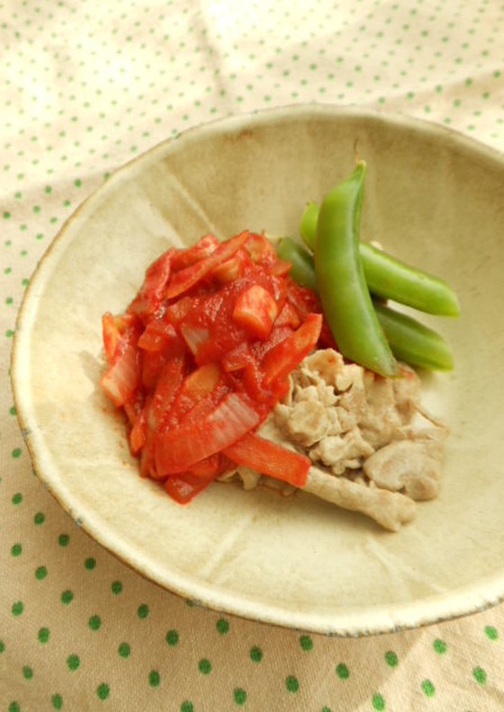 豚肉の野菜たっぷりトマトソースかけ
