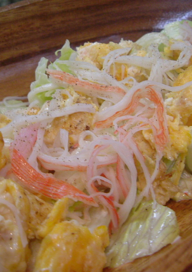 カニ玉とレタスのサラダ