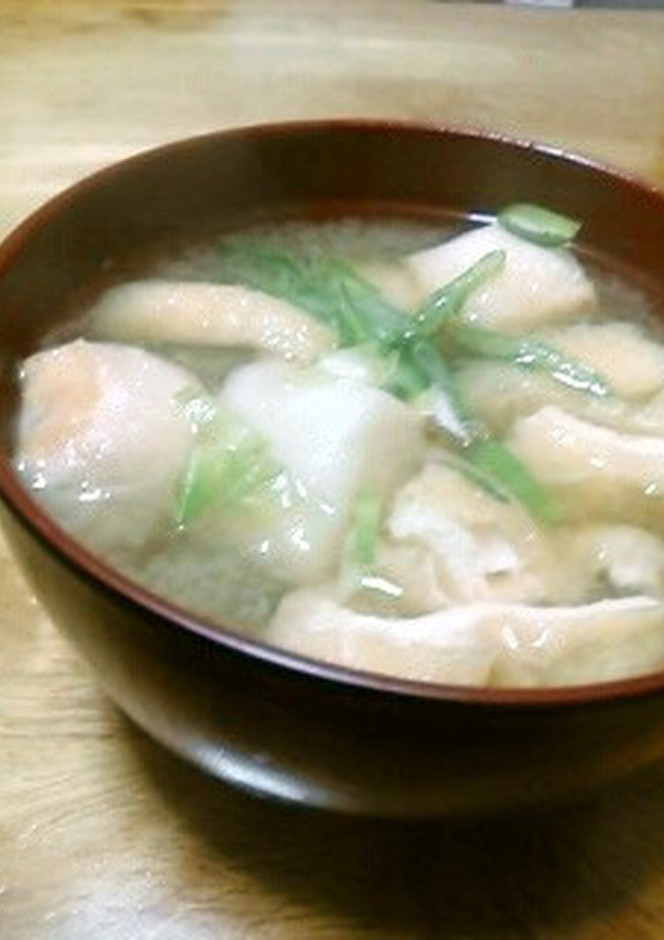 麩と油揚げの味噌汁